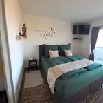 Tief 10 Mit Beheiztem Pool - Kuestenkind 108 * شيلينغ